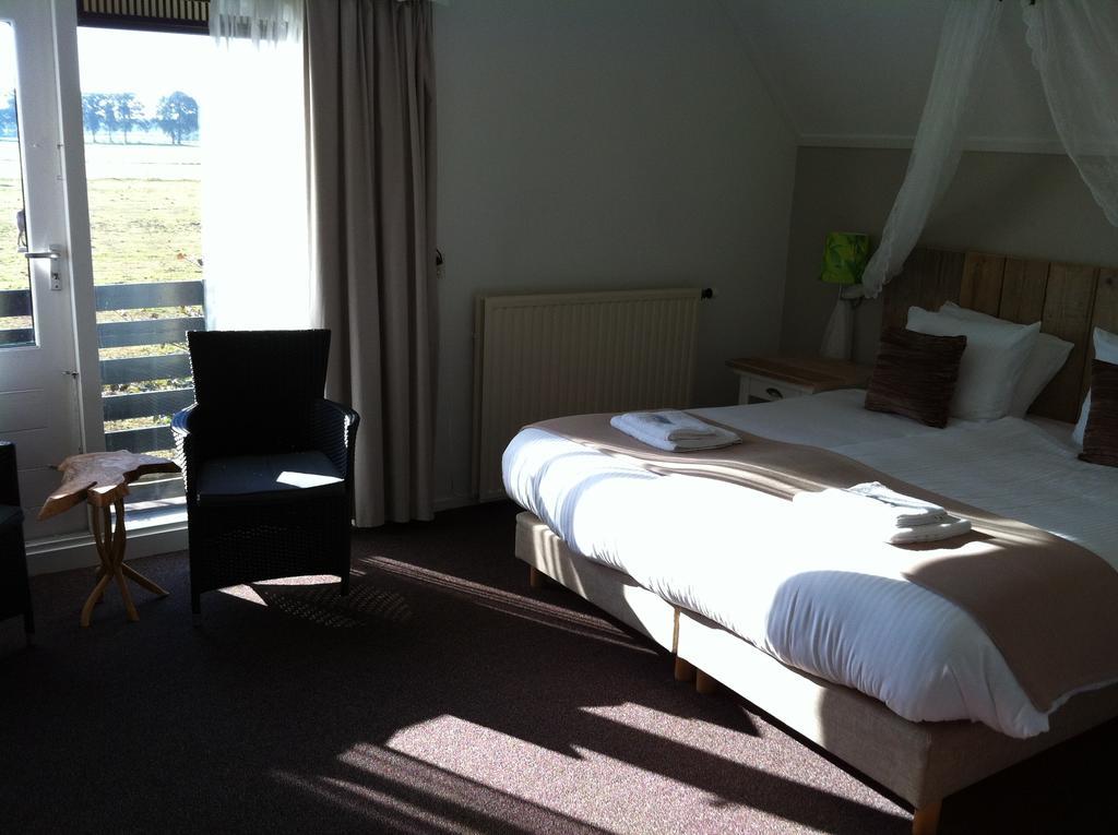 B&B Logement Grenzeloos Doldersum Ruang foto